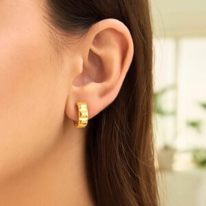14K Yellow Gold Faceted Square Huggie Hoop Earrings