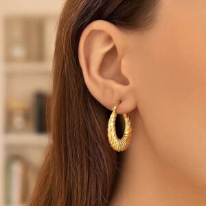 14K Yellow Gold Twisted Graduated Hoop Earrings