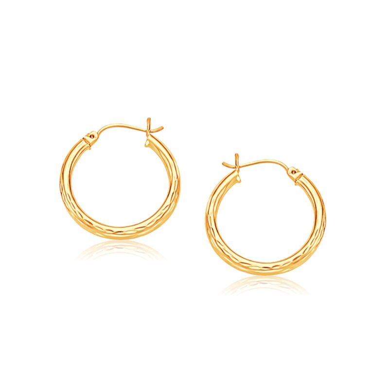 14k Gold Hoop Earring with Diamond-Cut Finish (3x25mm)
