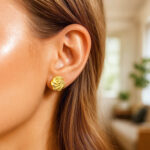 14K Yellow Gold Swirl Knot Stud Earrings 14K Yellow Gold Swirl Knot Stud Earrings