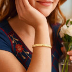 10k yellow Gold Crossover Diamond Pattern Bangle 6mm