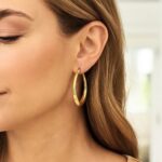 Large ChLarge Chunky Oval Hoop Earrings in 14K Yellow Goldunky Oval Hoop Earrings in 14K Yellow Gold Large ChLarge Chunky Oval Hoop Earrings in 14K Yellow Goldunky Oval Hoop Earrings in 14K Yellow Gold