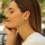 Women 14k Yellow Gold Chunky Elongated Oval Hoop Earrings Women 14k Yellow Gold Chunky Elongated Oval Hoop Earrings