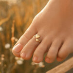 Women's 14k Yellow Gold Adjustable Bypass Double Heart Toe Ring