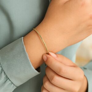 On Wrist Diamond Cut Stack Bangle Bracelet 1.8 mm 14K Yellow Gold