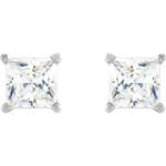 Total 1 2 Carat Princess Cut Diamond Stud Earrings Platinum